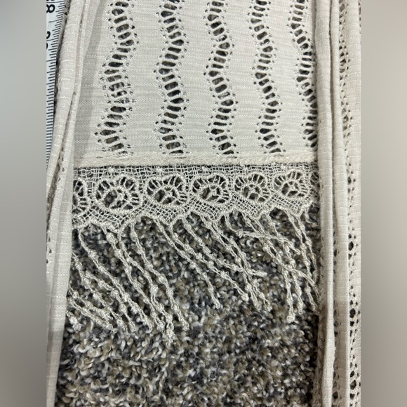 Scandal made in Italy boho style long crocheted duster in natural color OS - Picture 13 of 14